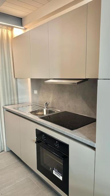 Couple'S Dream Loft 100Mt From Duomo And Lake Como Buitenkant foto