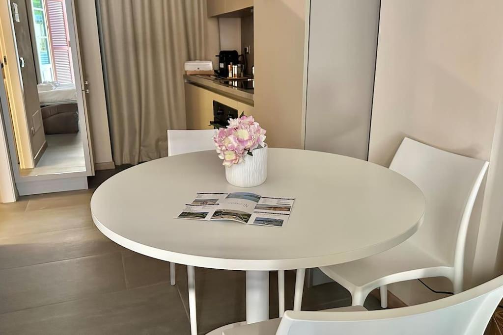 Couple'S Dream Loft 100Mt From Duomo And Lake Como Buitenkant foto